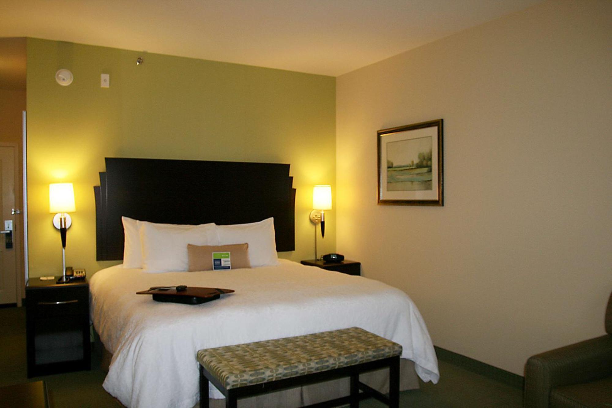 Hampton Inn אלפיין מראה חיצוני תמונה
