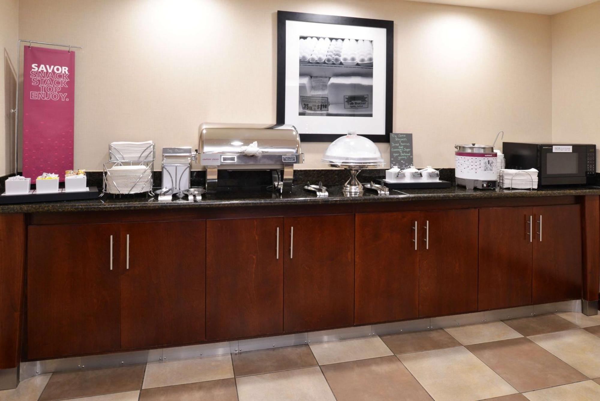 Hampton Inn אלפיין מראה חיצוני תמונה